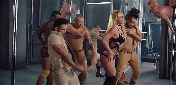  Britney Spears - Make Me (Porn Edition)